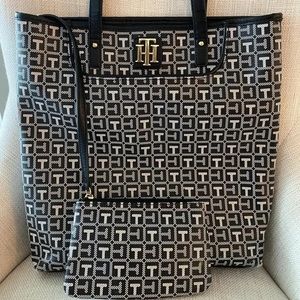 Tommy Hilfiger Monogram Tote